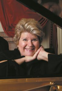 Valerie Thorson, organ